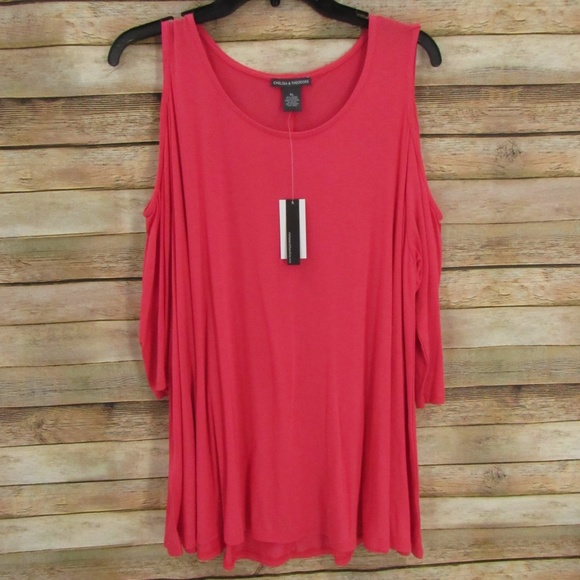 Chelsea & Theodore Tops - Chelsea & Theodore Crew Neck Cold-Shoulder Tunic L